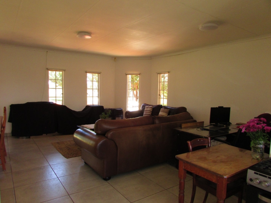 To Let Commercial Property for Rent in Sopieshoogte Sh Free State